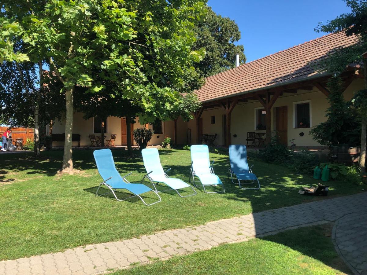 Tisza-Kert Vendeghaz -Tisza-Kert Vendeghaz II Ξενοδοχείο Tiszafüred Εξωτερικό φωτογραφία